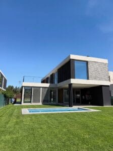 Riverside Blvd, NY 8